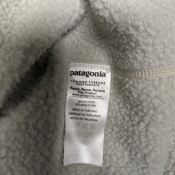 Patagonia Better Sweater Quarter Zip - Like New! - Picture 6 of 6